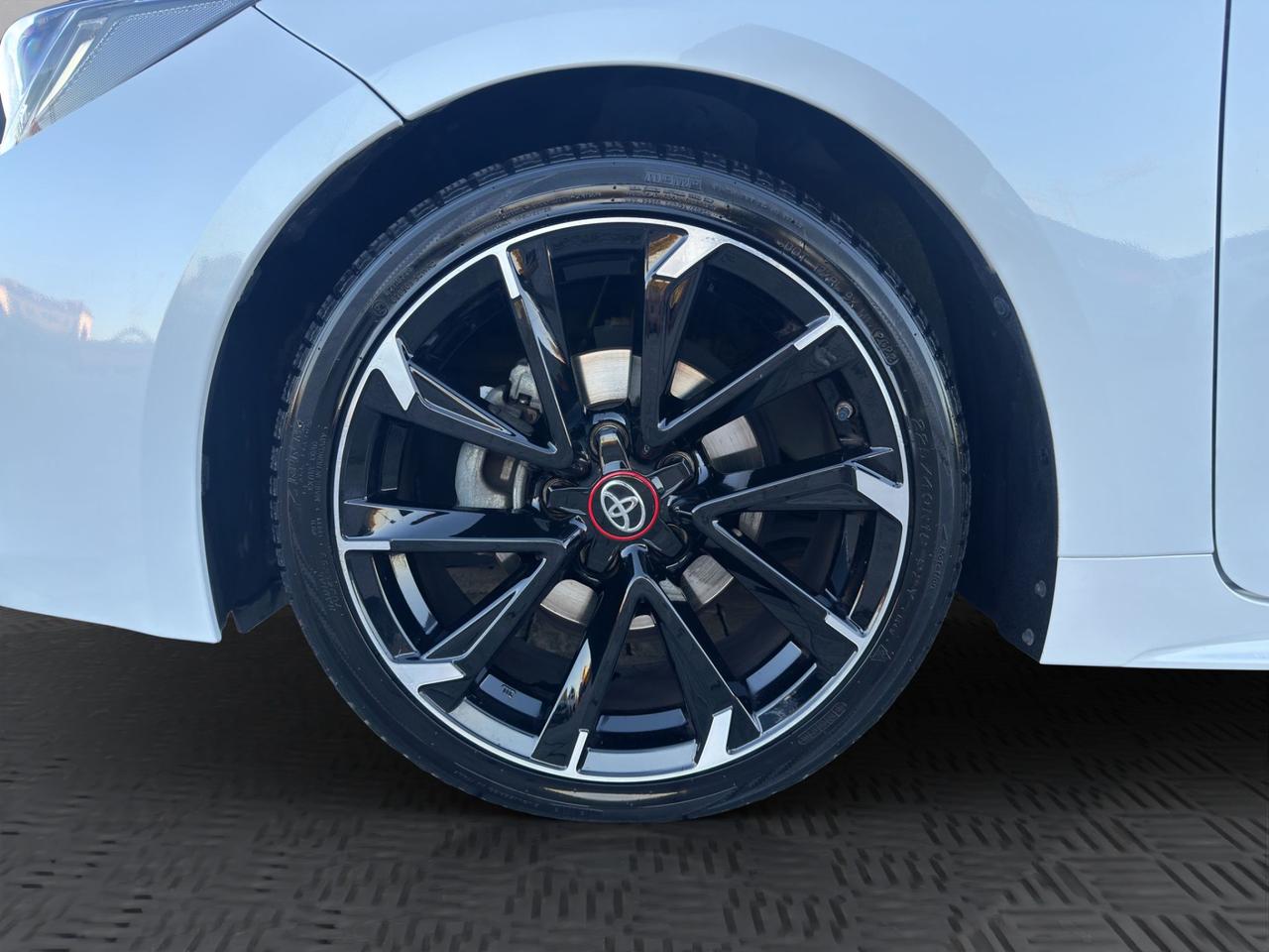 Toyota Corolla 1.8h GR Sport HB