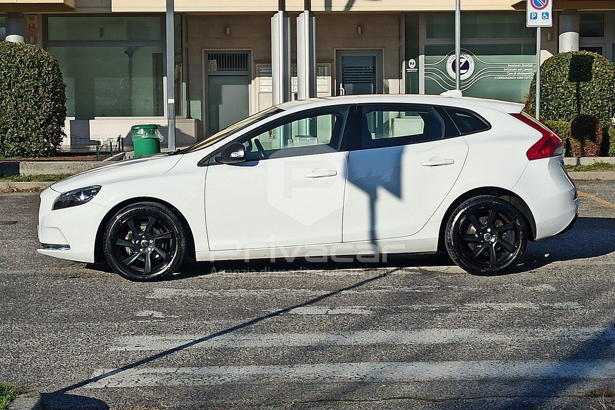 VOLVO V40 D2 Kinetic