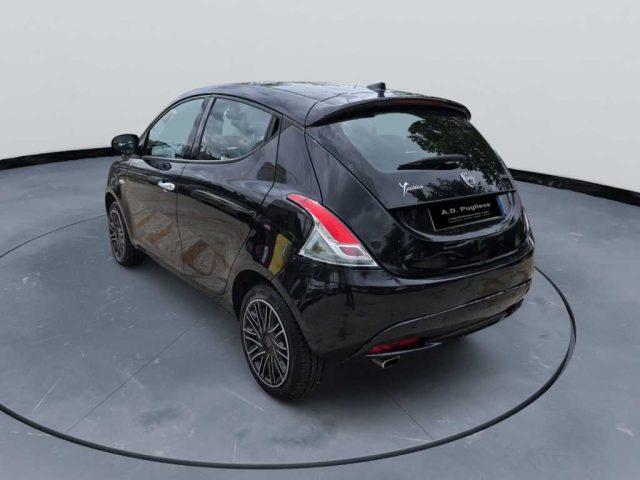 LANCIA Ypsilon 3ª serie - 1.0 FireFly 5 porte S&S Hybrid Gold