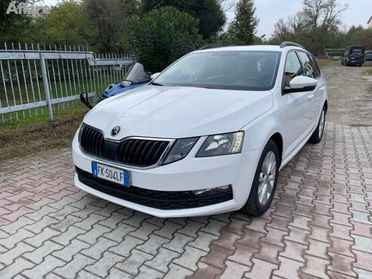 SKODA Octavia 2.0 TDI CR Wagon Executive