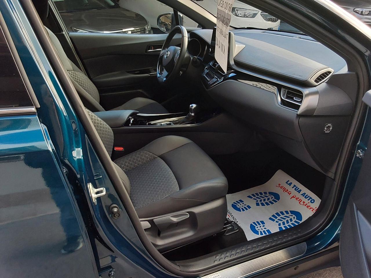 Toyota C-HR 1.8 Hybrid E-CVT Trend KM 4.400