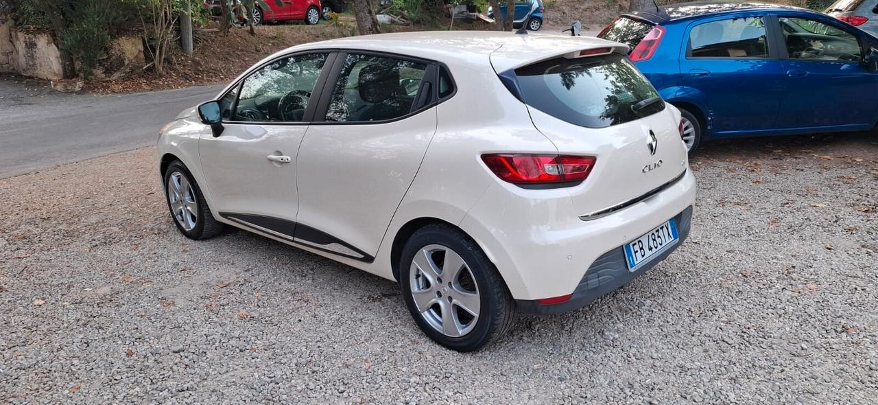 Renault Clio dCi 8V 90CV Start&Stop cambio aut.