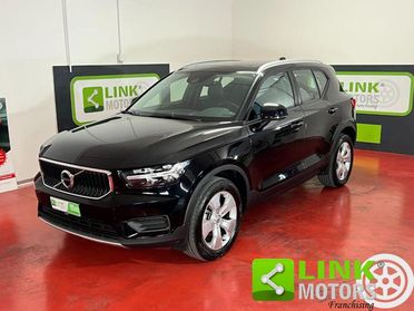 VOLVO XC40 D3 Momentum Pro IVA TETTO PANO -2ANNI GARANZIA-