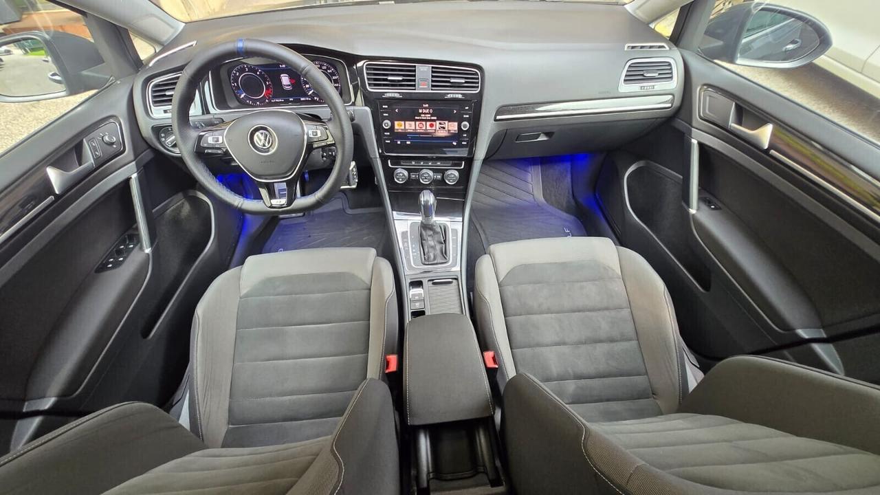Volkswagen Golf 7.5 R-Line 1.6 TDI 115CV DSG Highl