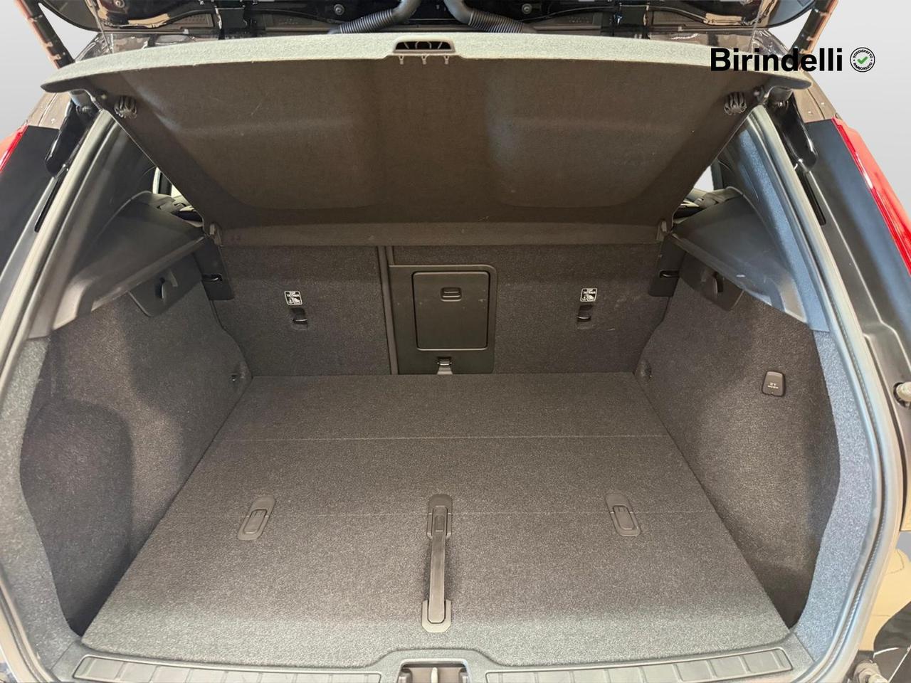 VOLVO XC40 (2017-->) - XC40 B3 automatico Core