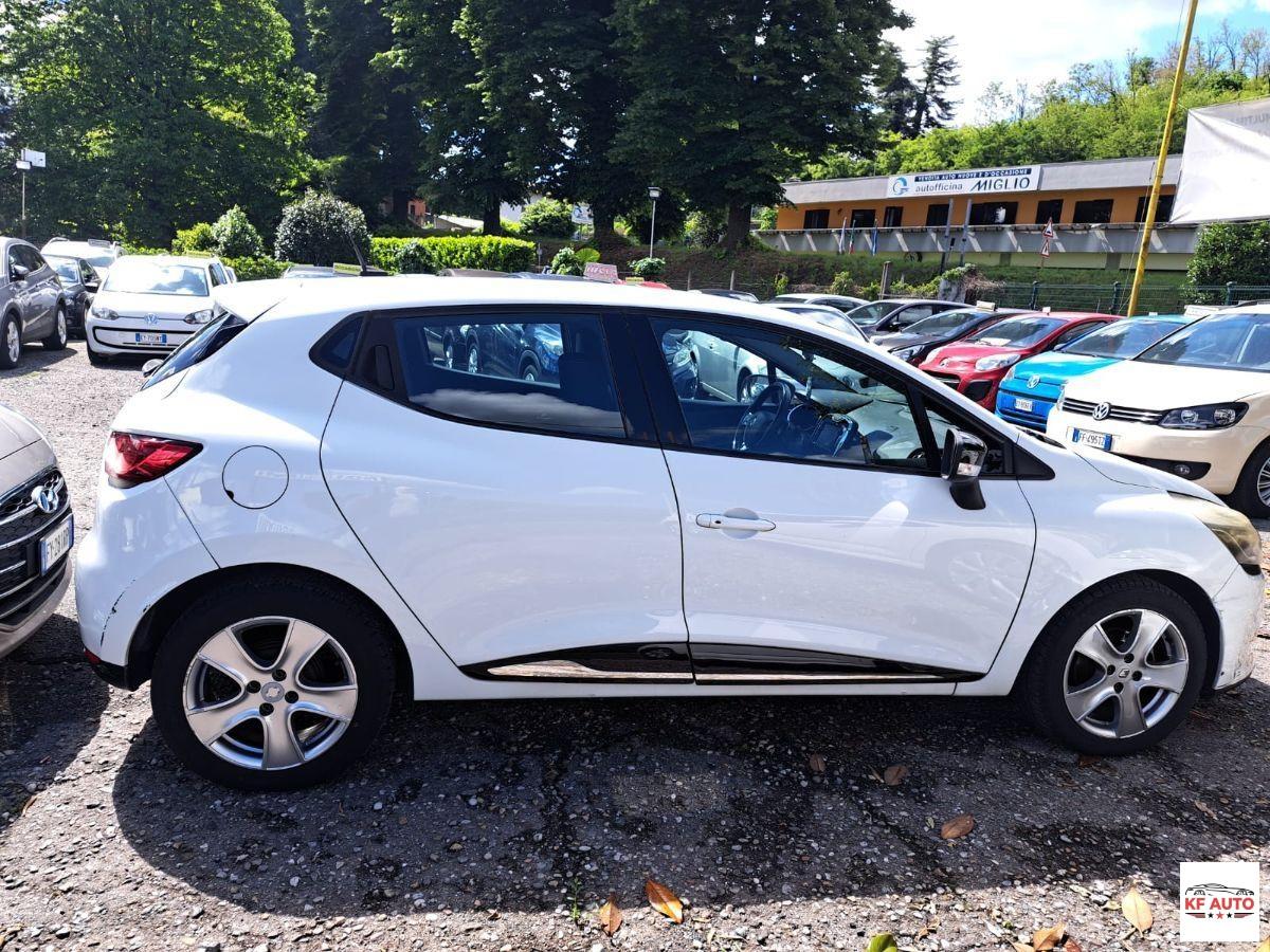 RENAULT - Clio - Sporter 1.5 dCi 8V 75CV Energy Life