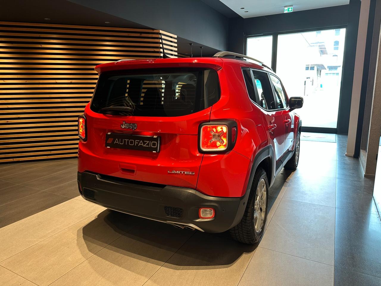 Jeep Renegade 1.6 Mjt DDCT 120 CV Limited