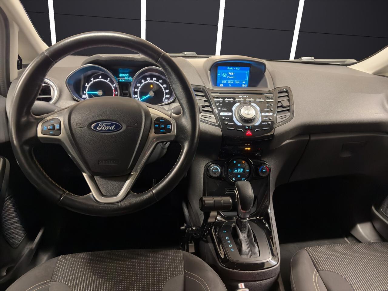 Ford Fiesta 1.0 100CV HandyTech Titanium