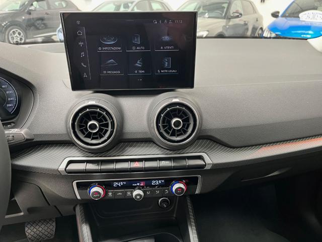 AUDI Q2 35 TDI S tronic Identity Black - Nuova
