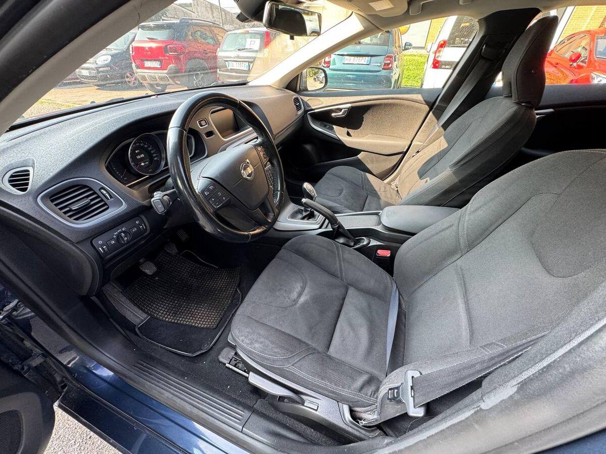 Volvo V40 1.6 d2 Momentum