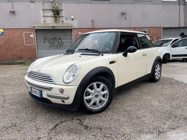 Mini Cooper One 1.6benz Full Soli100milaKM