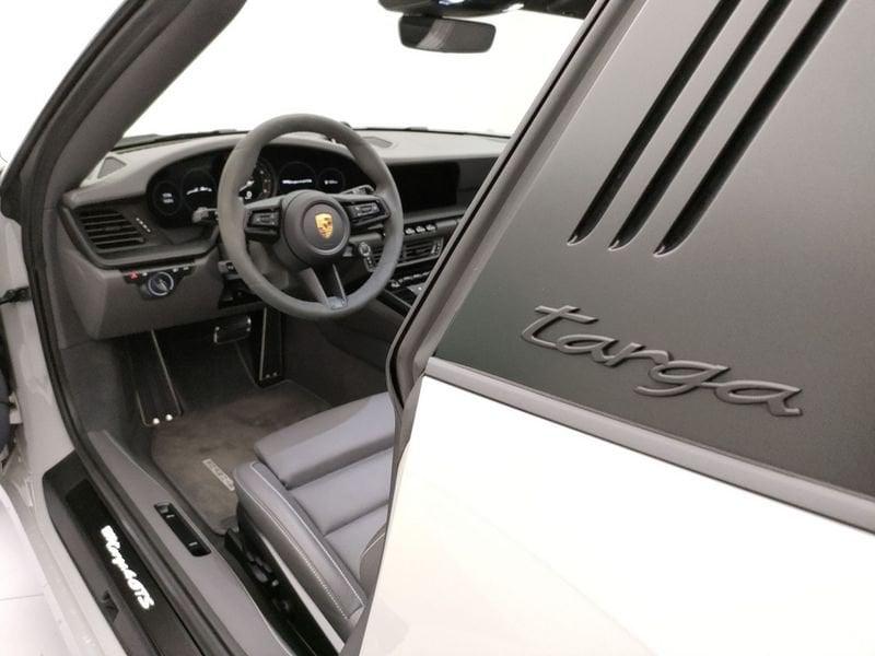 Porsche 911 911 Targa 4 GTS