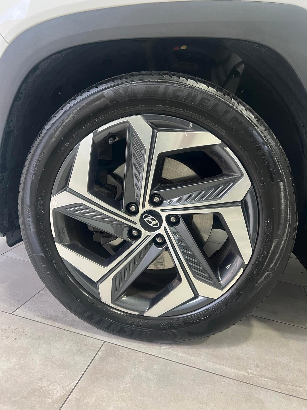 Hyundai Tucson 1.6 CRDI 48V DCT Exellence. IVA ESPOSTA