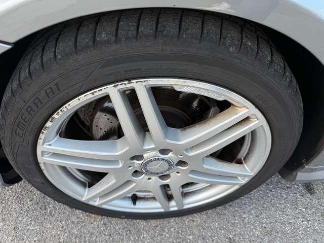 Mercedes-Benz E 220 Classe ECoupe Coupe cdi be Avantgarde