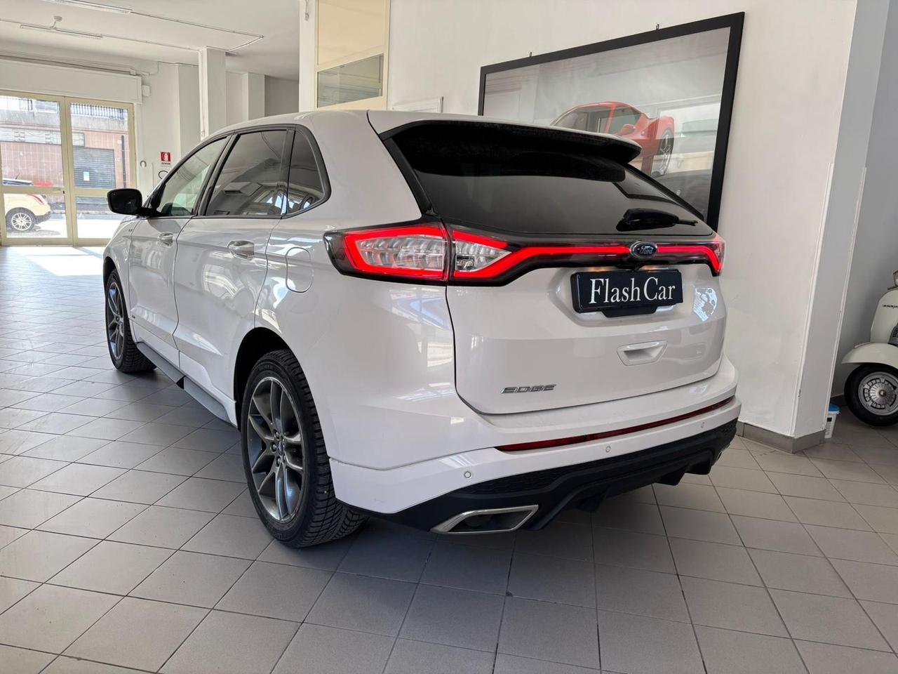 Ford Edge 2.0 TDCI 210 CV AWD S&S Powershift ST Line