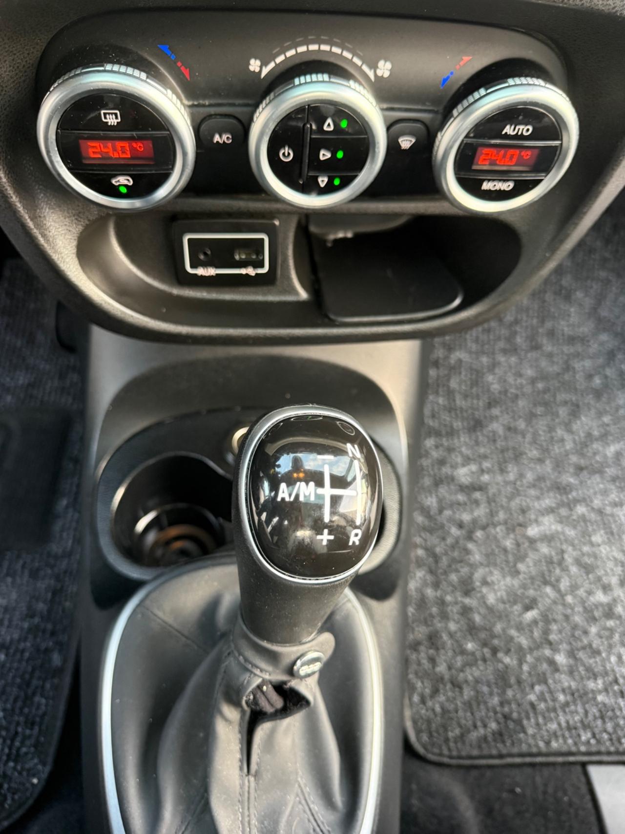 Fiat 500L 1.3 Multijet 95 CV Dualogic Trekking