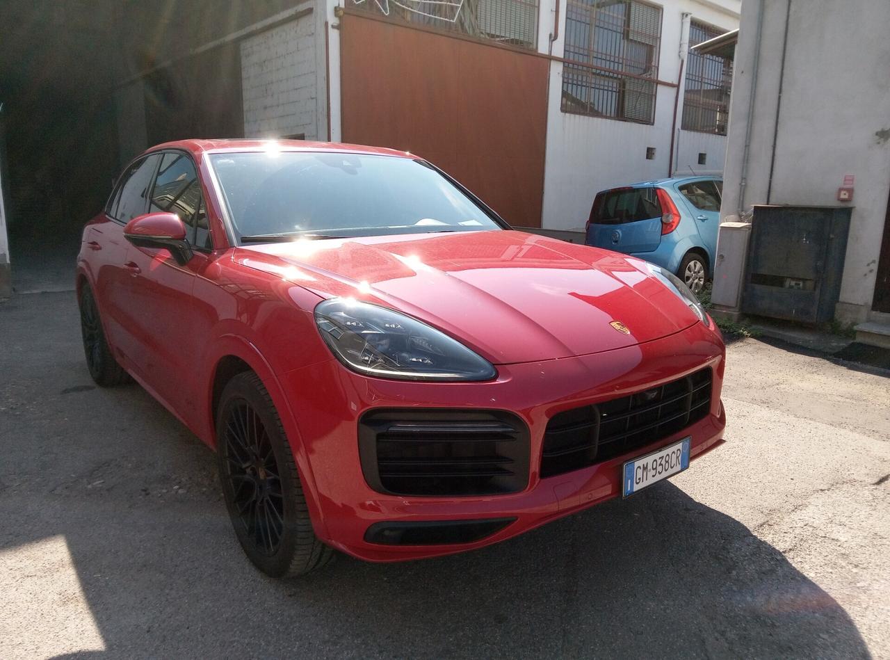 Porsche Cayenne 4.0 GTS