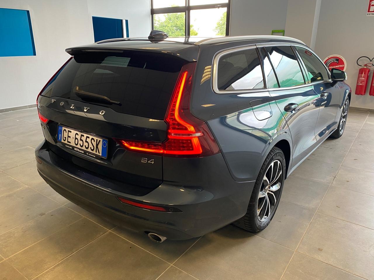Volvo V60 B4 2.0 197 CV Geartronic Momentum Business Pro