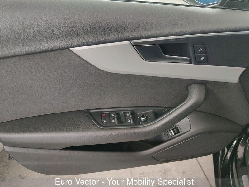 Audi A4 30 TDI/136 CV S tronic Business