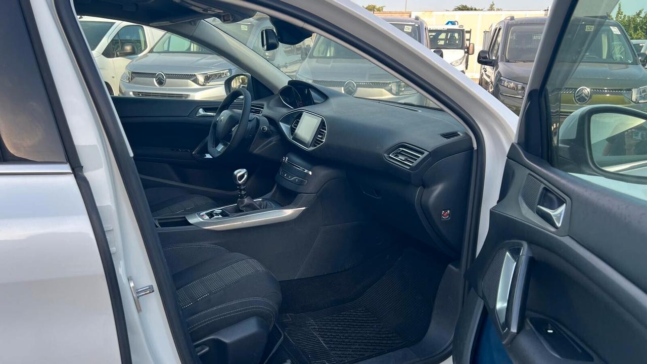 Peugeot 308 BlueHDi 120 S&S EAT6 GT Line