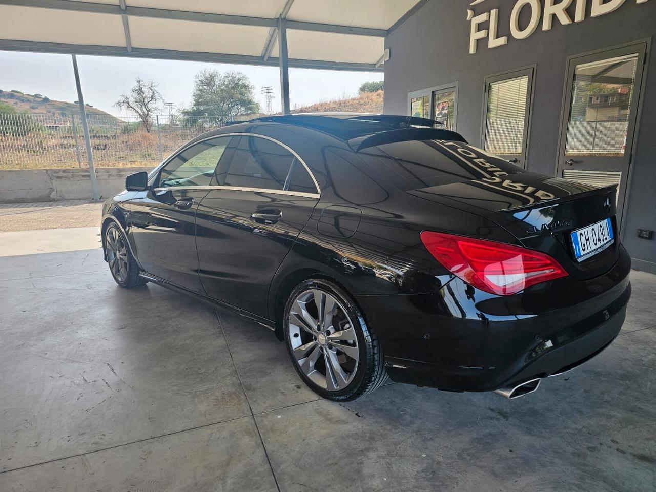 MERCEDES CLA 220 CDI PREMIUM AMG 08/2013