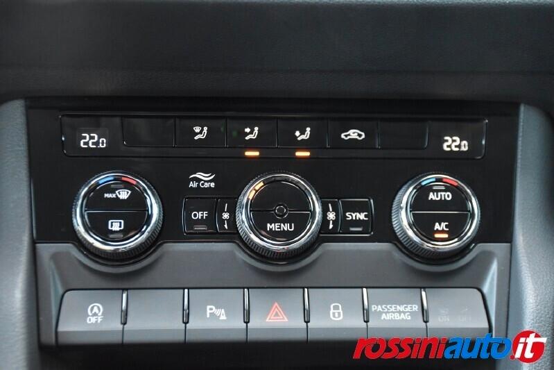 SKODA KAROQ 1.5 TSI 150 CV DSG EXECUTIVE + TECH PLUS PACK LO