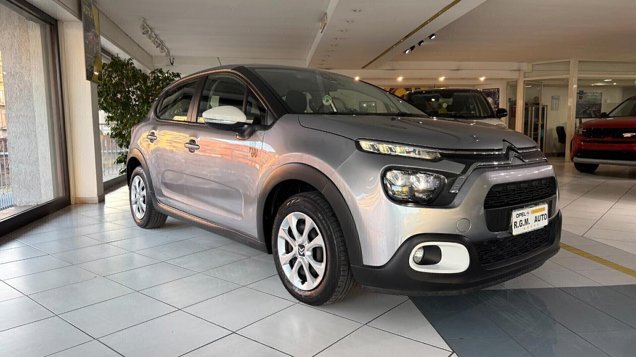 Citroen C3 Citroën 1.2 BENZ/GPL Versione You!