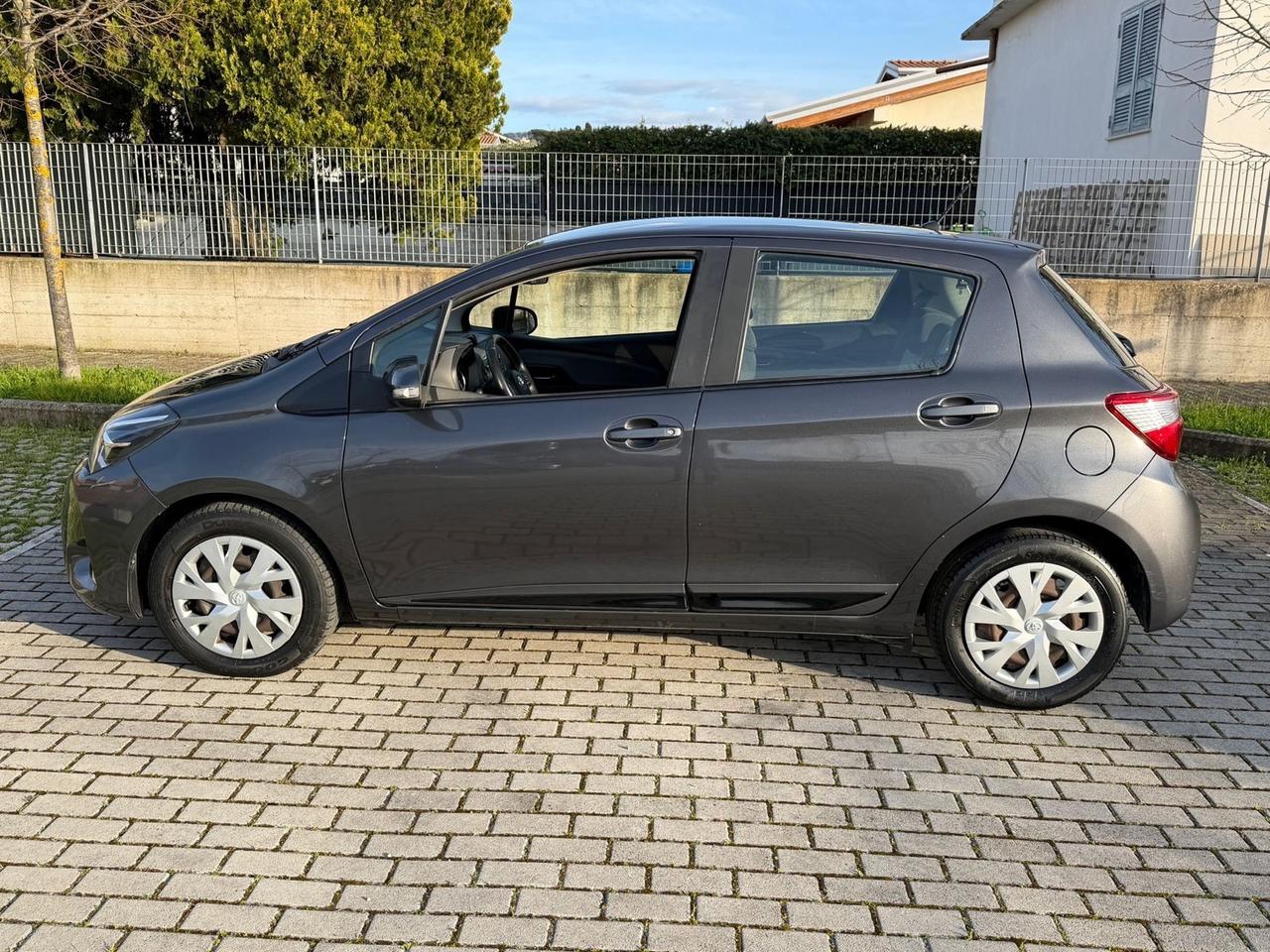 Toyota Yaris 1.0 GPL 72cv Lounge