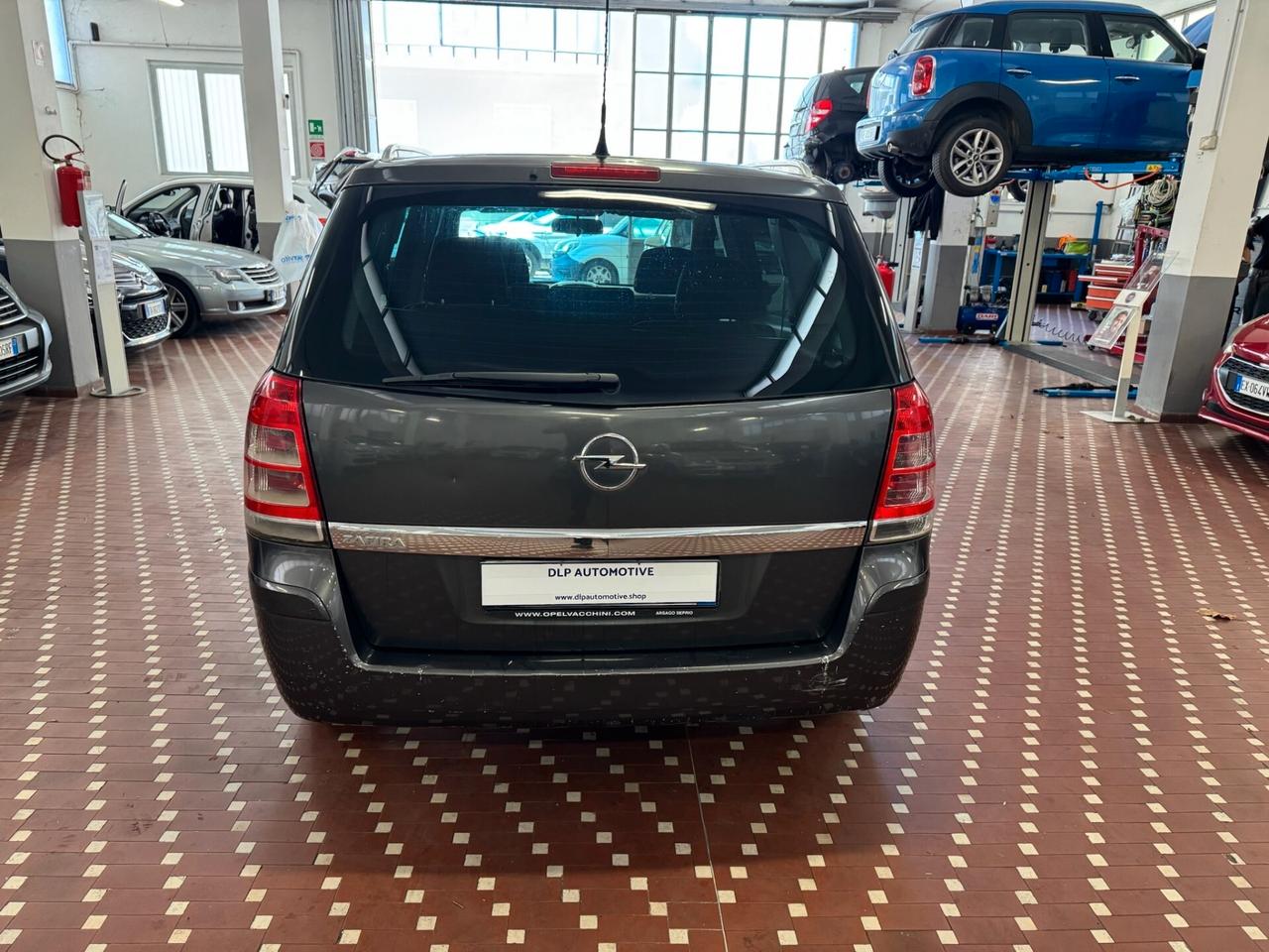 Opel Zafira 1.6 16V VVT Cosmo - 7 POSTI