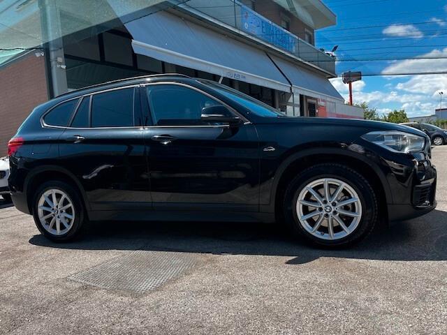 BMW X1 sdrive18d Business "FULL LED / PELLE / NAVI /PDC.. TAGLIANDI BMW