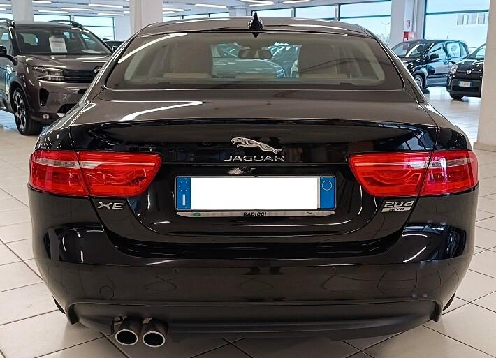 Jaguar XE 2.0 D Turbo 180 CV AWD aut. Prestige