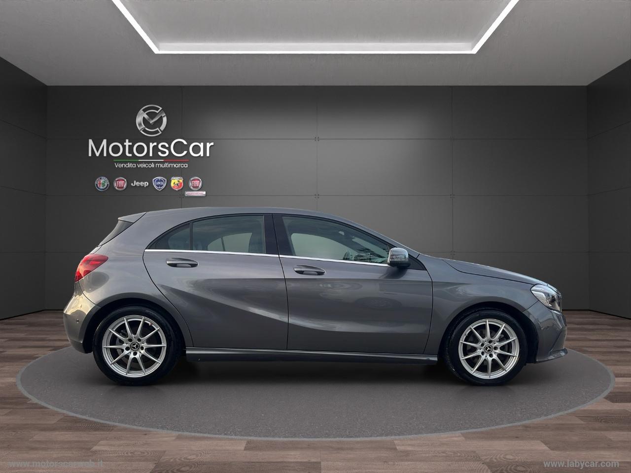 MERCEDES-BENZ A 180 Sport