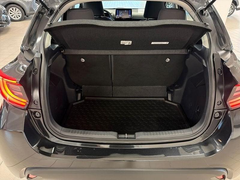 Toyota Yaris Hybrid Trend MY20