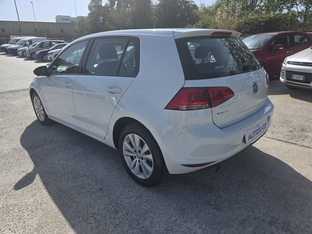 Volkswagen Golf 1.6 TDI 5p. Trendline BlueMotion Technology