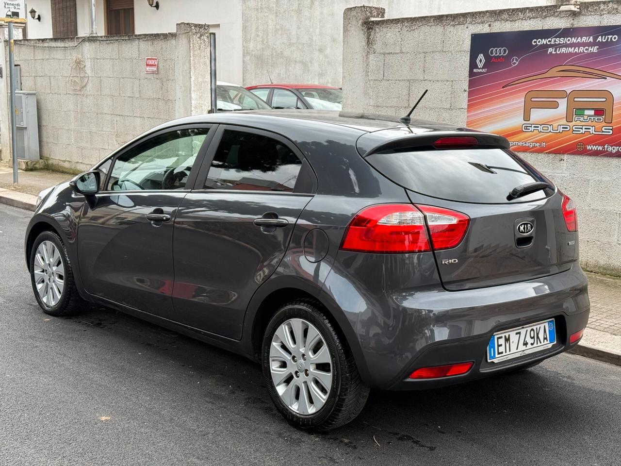 Kia Rio 1.4 CRDi 90CV 5P. EX PLUS *LED - 2012
