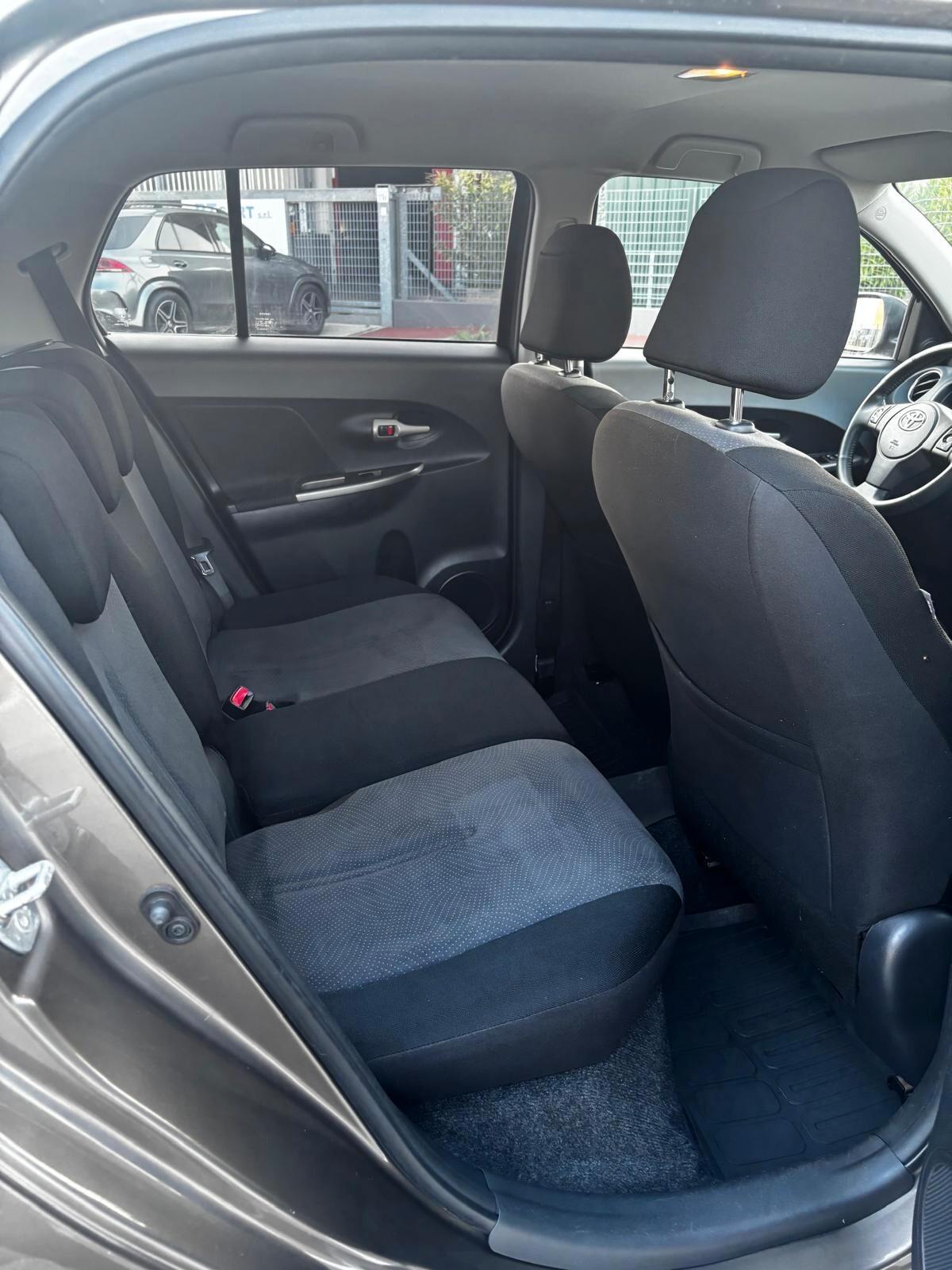 Toyota Urban Cruiser 1.4 D-4D AWD Lounge X UNICO PROPRIETARIO TAGLIANDI TOYOTA