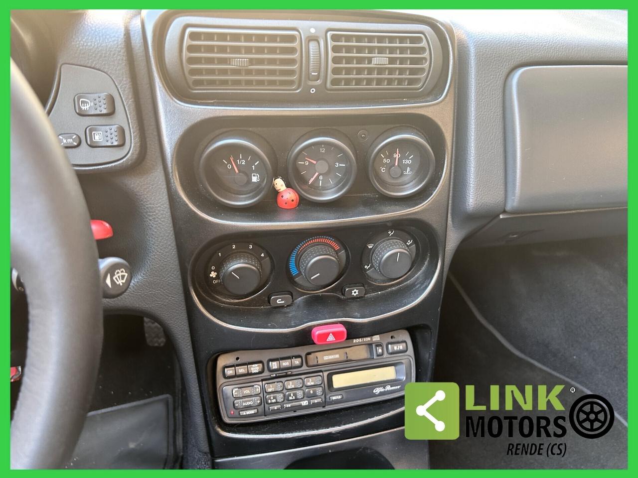 Alfa Romeo Spider 2.0i 16V Twin Spark cat 04/1995