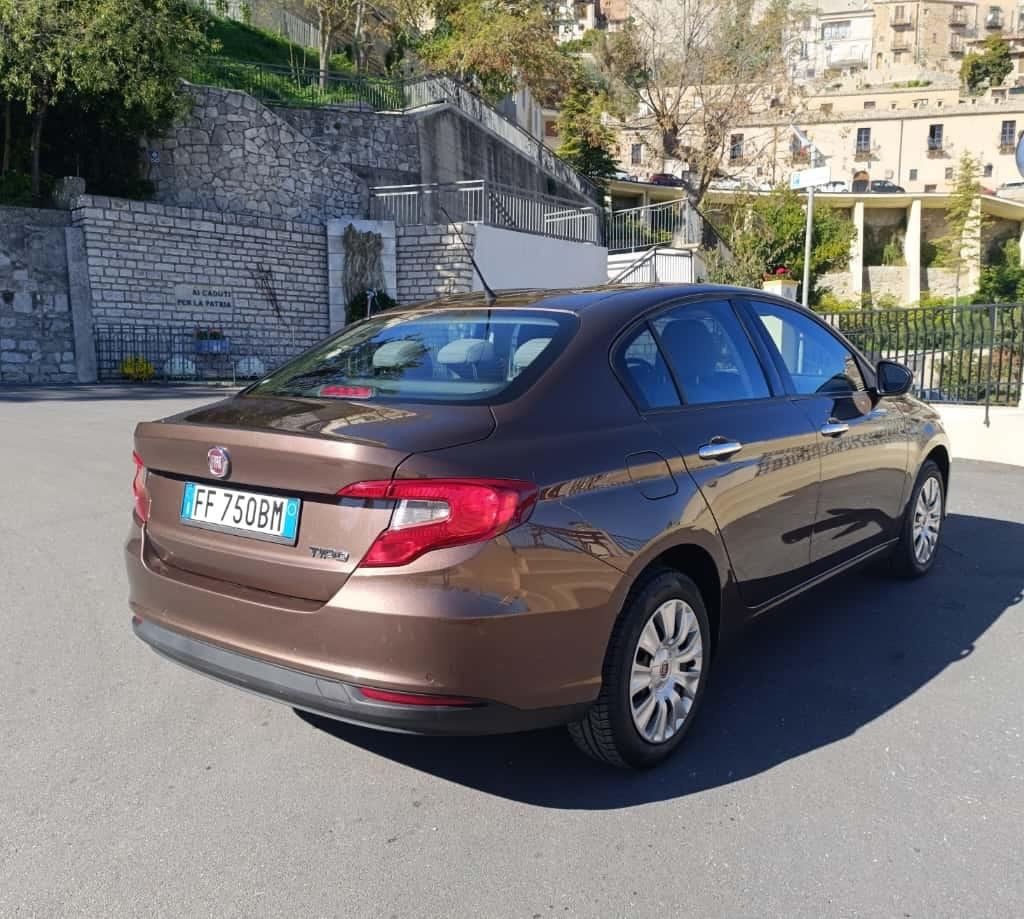 Fiat Tipo 1.4 4 porte Easy