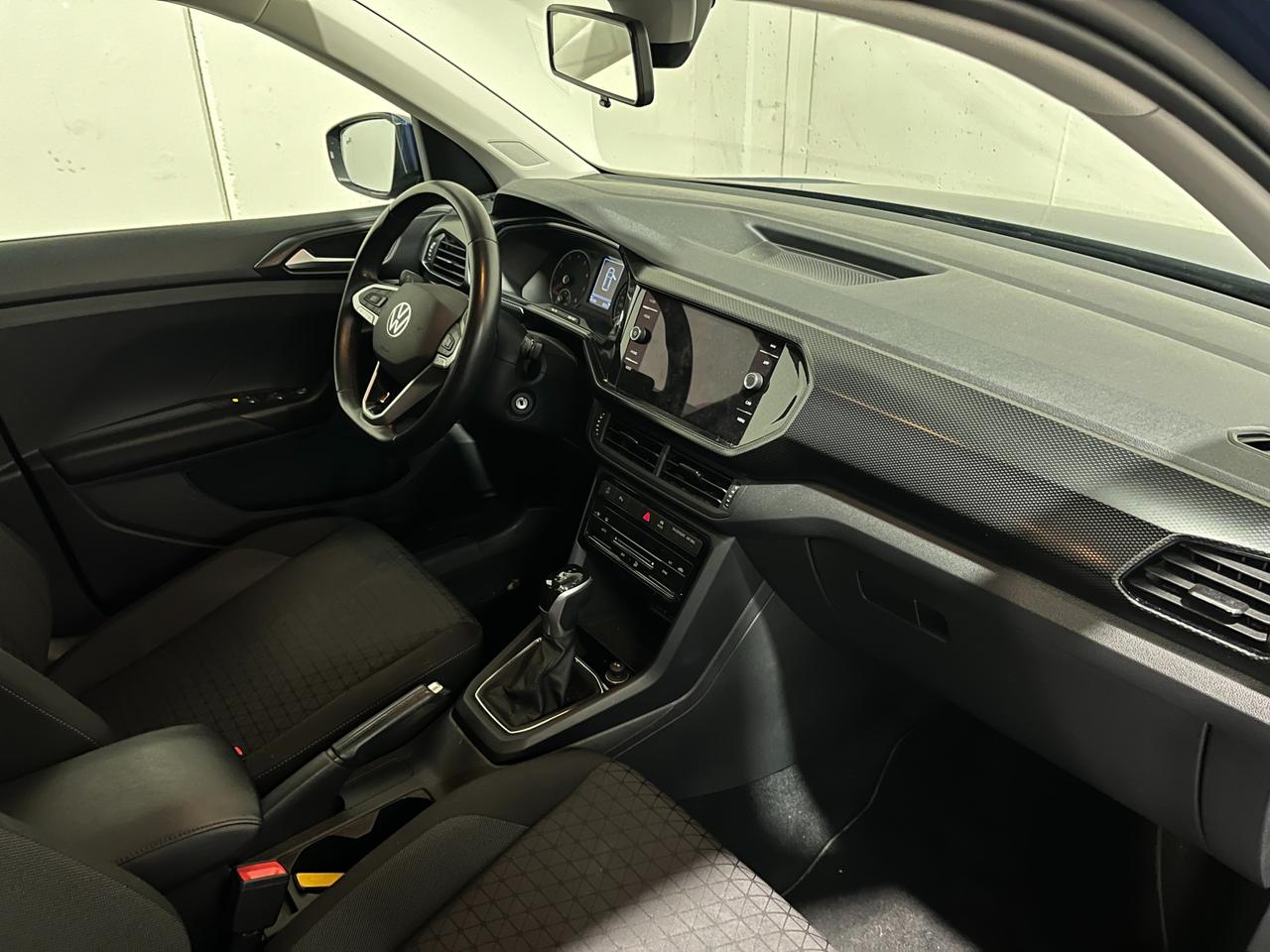 VOLKSWAGEN T-CROSS 1.0 TSI DSG SPORT