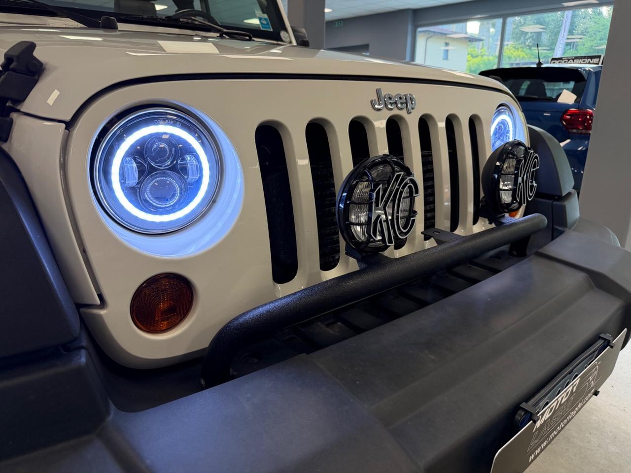 Jeep Wrangler Unlimited 2.8 CRD Sport Auto