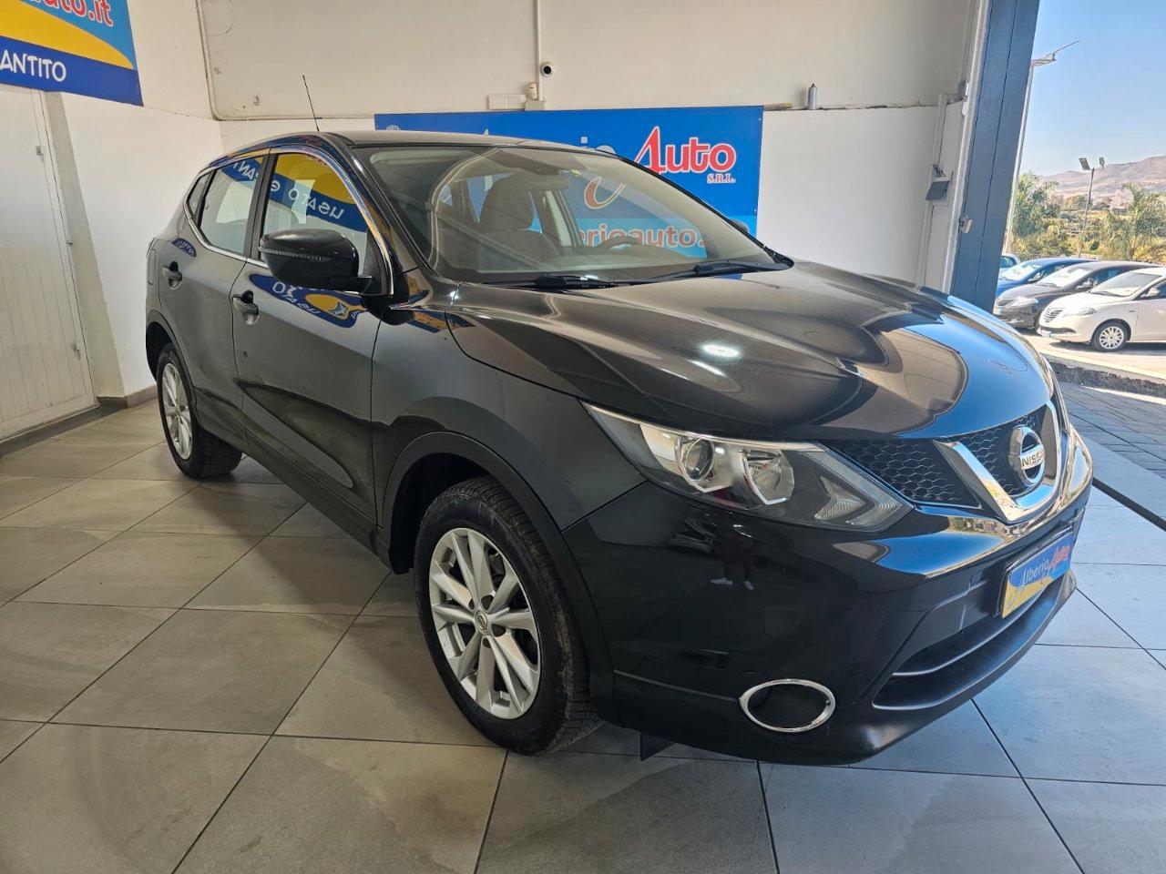 Nissan Qashqai 1.5 dci Acenta Premium 110cv