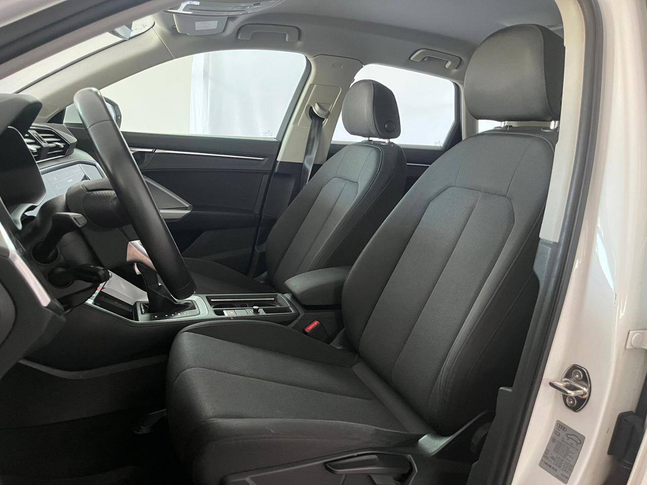 Audi Q3 35 TDI S tronic Business Advanced