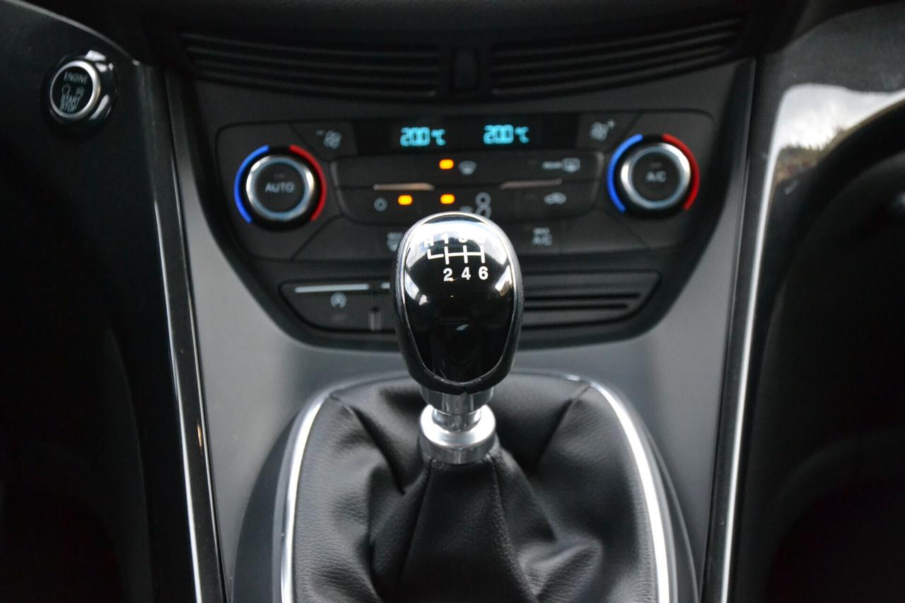 Ford Kuga 1.5 TDCi 120CV TITANIUM NAV+TEL+PDC+PRIVACY+CERCHI