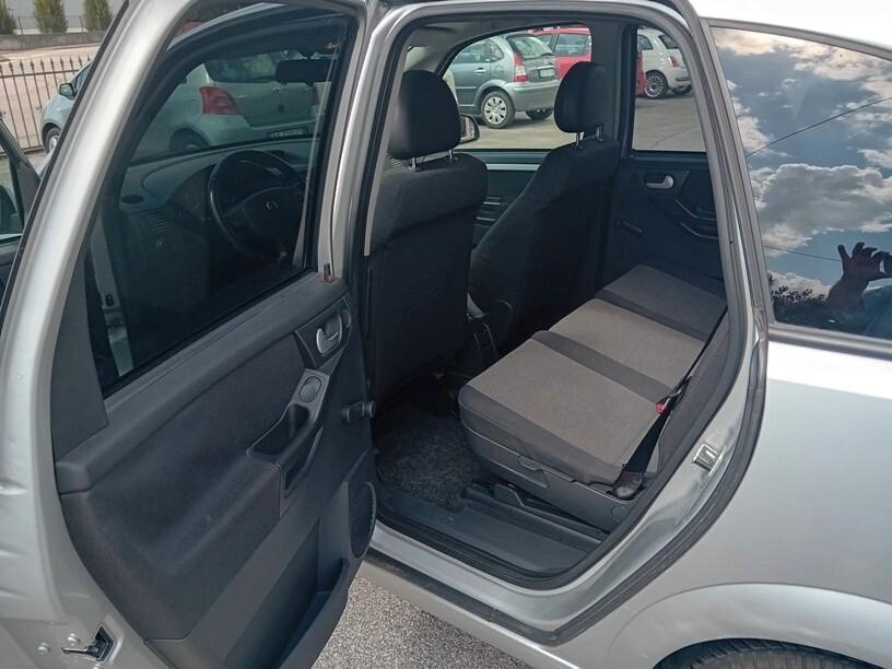 Opel Meriva 1.6 16V Cosmo