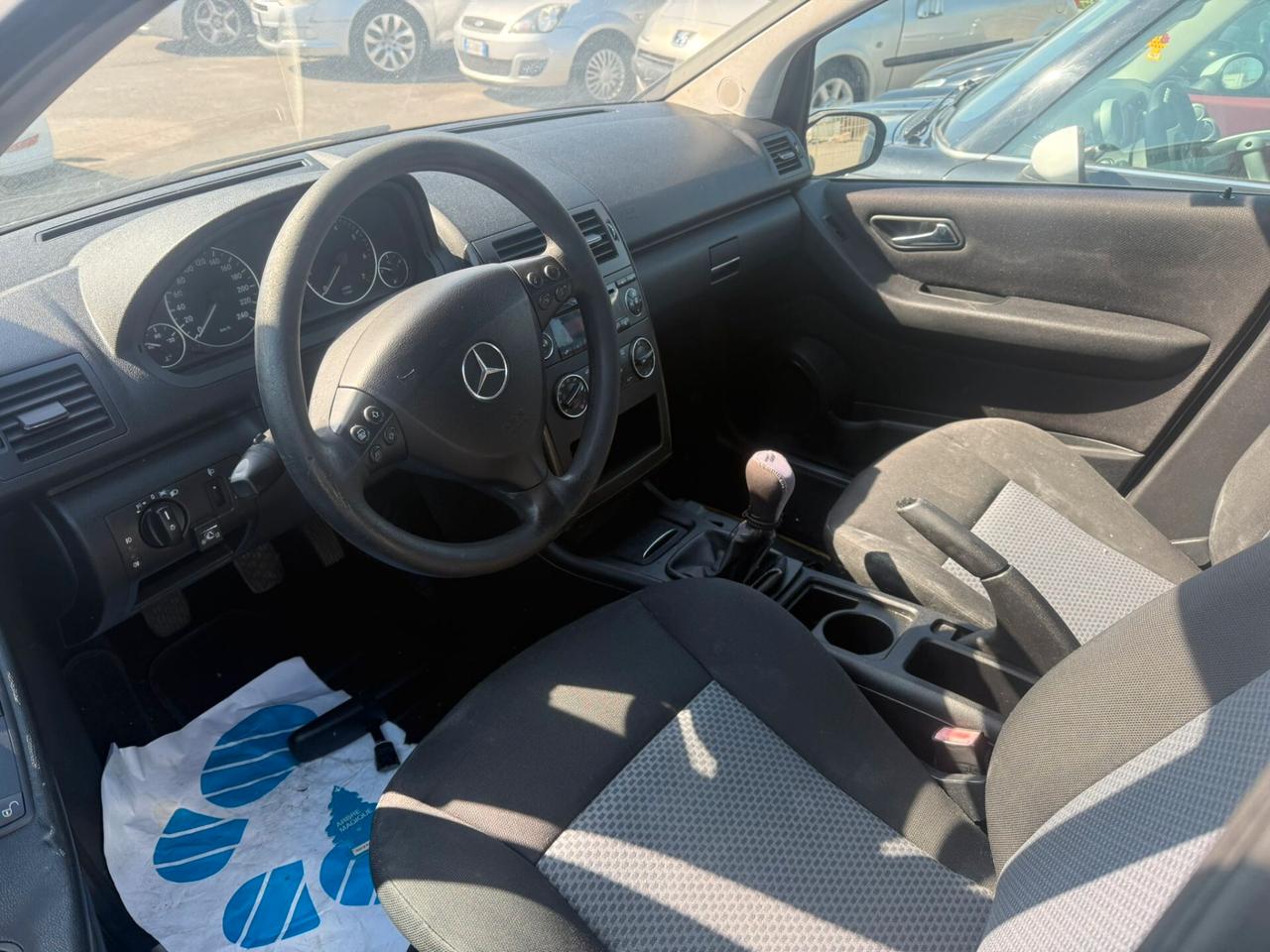 MERCEDES A150 METANO