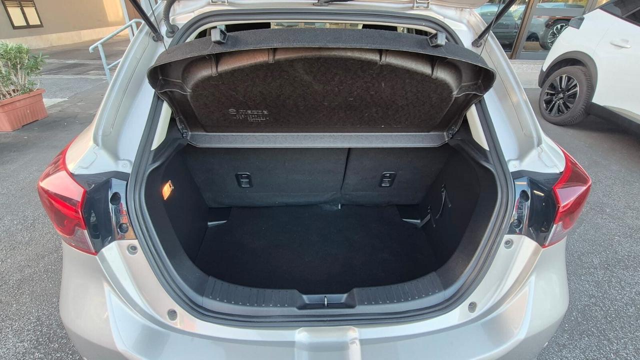 Mazda Mazda2 Hybrid Exclusive line