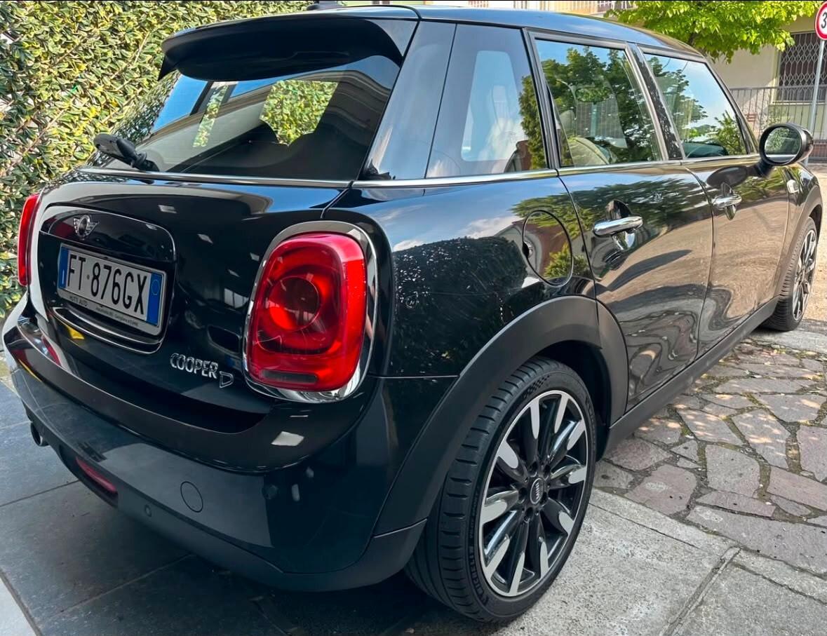 Mini 1.5 Cooper D Hype 5 porte