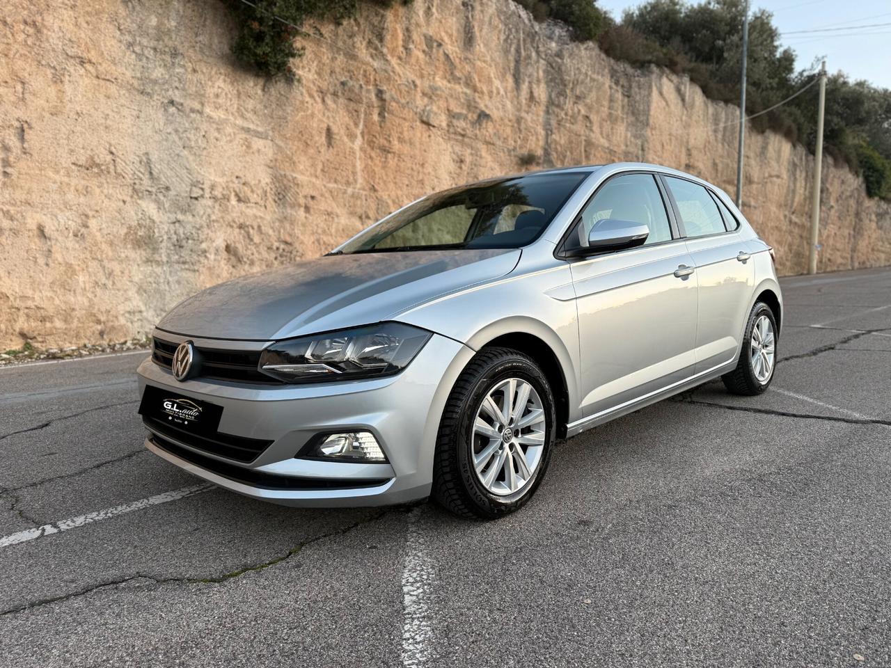 Volkswagen Polo/1.6 TDI 80CV/NEOPATENTATI/LED/5 POSTI