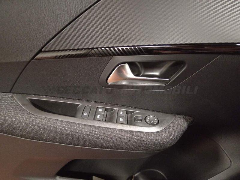 Peugeot 208 208 1.2 hybrid Style 100cv e-dcs 6