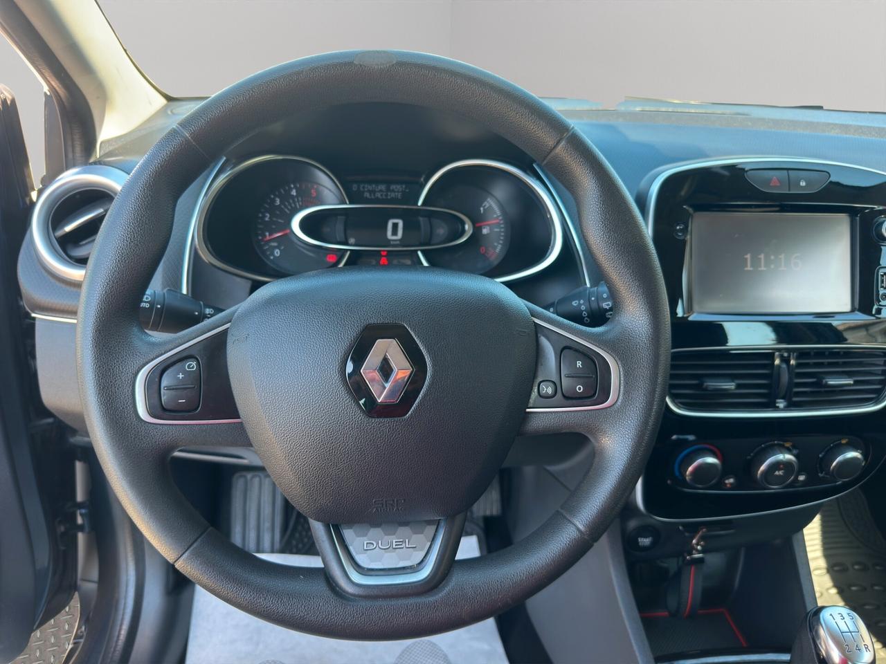 Renault Clio dCi 8V 75 CV Start&Stop 5 porte Energy Duel